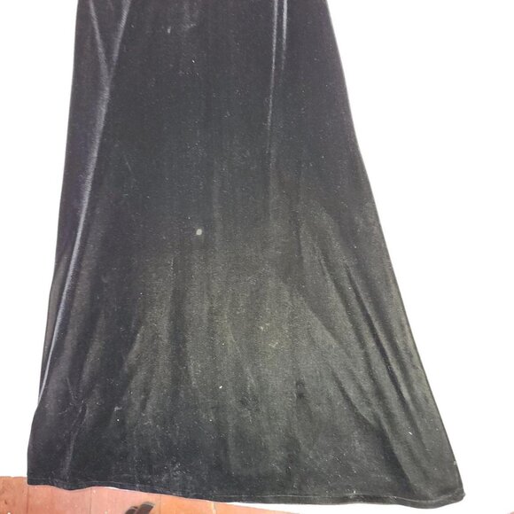 by Caliendo Black Velvet - Picture 3 of 12